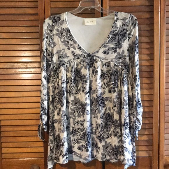 Grey Tone Floral Tunic - Picture 1 of 3